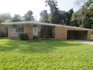 206 Franklin St, Waycross, GA 31501