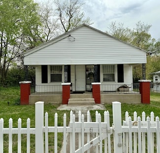 2417 N Fremont Ave, Springfield, MO 65803