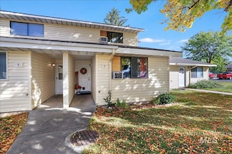 259 Pheasant Rd W, Twin Falls, ID 83301