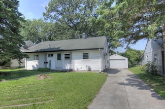 1979 Polaris Place, Saint Paul, MN 55109