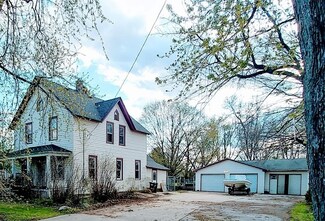 351 Marengo Rd, Harvard, IL 60033