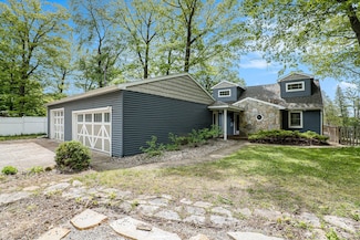 261 Midway Walk, Six Lakes, MI 48886
