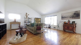 16-51 201st St, Flushing, NY 11360