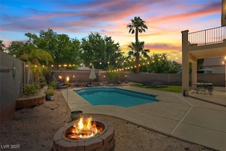 741 Wildwood Beach Ave, Henderson, NV 89052