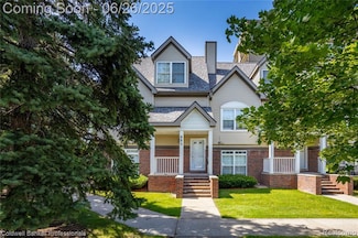 880 Seville Row, Detroit, MI 48202