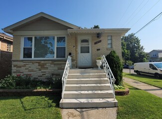 5859 W Bryn Mawr Ave, Chicago, IL 60646