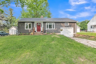 305 N State St, Chilton, WI 53014