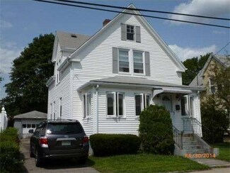 45 Como Rd, Hyde Park, MA 02136