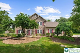 6336 Opossum Ln, Slatington, PA 18080