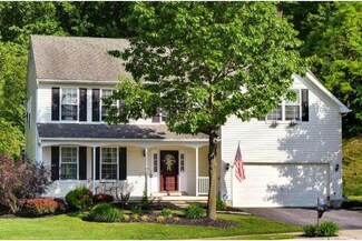 830 Windridge Ln, Downingtown, PA 19335