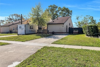 626 Golden Sunshine Cir, Orlando, FL 32807