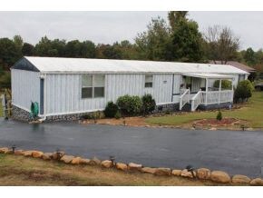 245 Wild Rye Ln, Midway, TN 37809