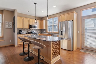 40 E 125th St, Burnsville, MN 55337