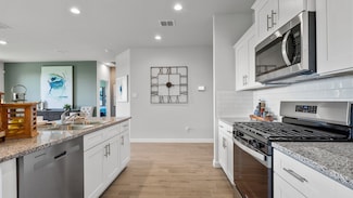 504 Agua Chiquita Ave, Keene, TX 76059
