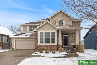 9307 S 28th St, Bellevue, NE 68147