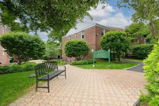 100 Lawn Terrace Unit 1A, Mamaroneck, NY 10543
