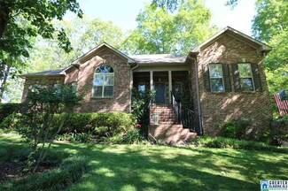 560 Riverview Dr, Cropwell, AL 35054