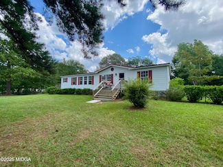 454 Felton Wood Rd, Byron, GA 31008