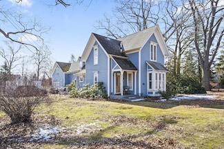 4851 Dowling St, Montague, MI 49437