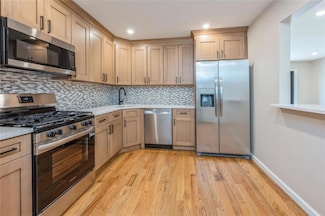 255 Country Club Ln, Pomona, NY 10970