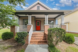 610 Bingham St, Greensboro, NC 27401