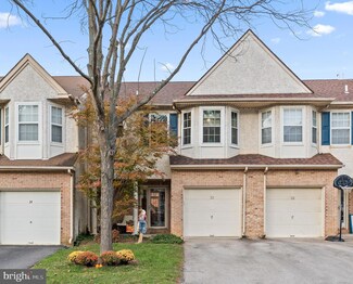 33 Cherry Ct, Lafayette Hill, PA 19444