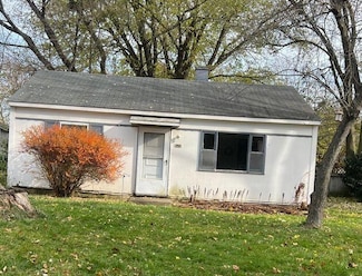 526 Davidson St, Michigan City, IN 46360