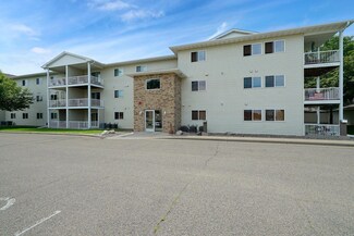 875 Bahls Dr Unit 204, Hastings, MN 55033
