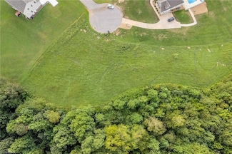 Lot 5 Town N Country Dr, Wilkesboro, NC 28697