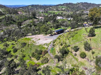 1033 Sundown Trail, Santa Rosa, CA 95404