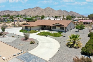 19225 Corwin Rd, Apple Valley, CA 92307