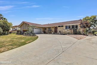 23248 Community St, Canoga Park, CA 91304