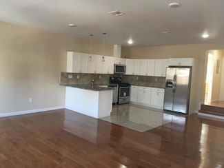 1160 Summit Ave Unit 2, Jersey City, NJ 07307