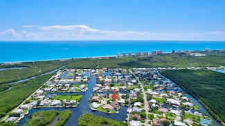 129 Queen Christina Ct, Fort Pierce, FL 34949