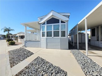 1295 S Cawston Ave Unit 488, Hemet, CA 92545