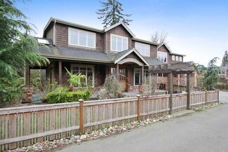 5014 112th Ave NE, Kirkland, WA 98033
