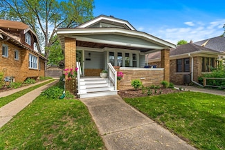 2240 N 67th St, Milwaukee, WI 53213