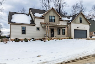 109 Gladstone Cir, Morgantown, WV 26508