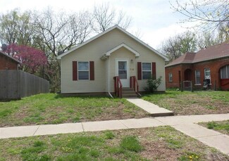 708 E Nuckols St, Red Oak, IA 51566