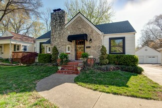 1226 S Fremont Ave, Springfield, MO 65804
