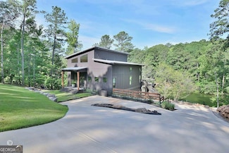 299 Coldivees Rd, Hamilton, GA 31811