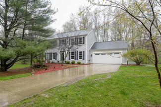 7094 Pin Oak Cir, Augusta, MI 49012