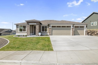 341 Ventus St, Richland, WA 99352