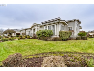 1830 Summerfield Ave, Eugene, OR 97402