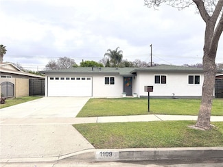 1109 S Shelley St, Santa Ana, CA 92704