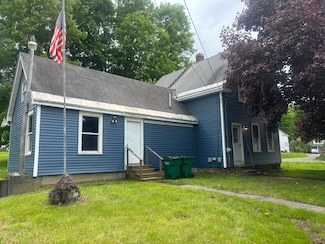 7 Mill St, Sangerville, ME 04479