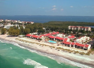 4621 Gulf of Mexico Dr Unit 2F, Longboat Key, FL 34228