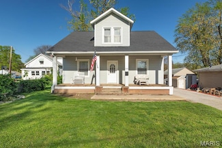 2418 Willow St, Alton, IL 62002