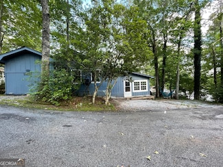 1095 Mountain Shadows Dr, Cleveland, GA 30528