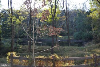 15 Cooper Field Ct, Phoenix, MD 21131